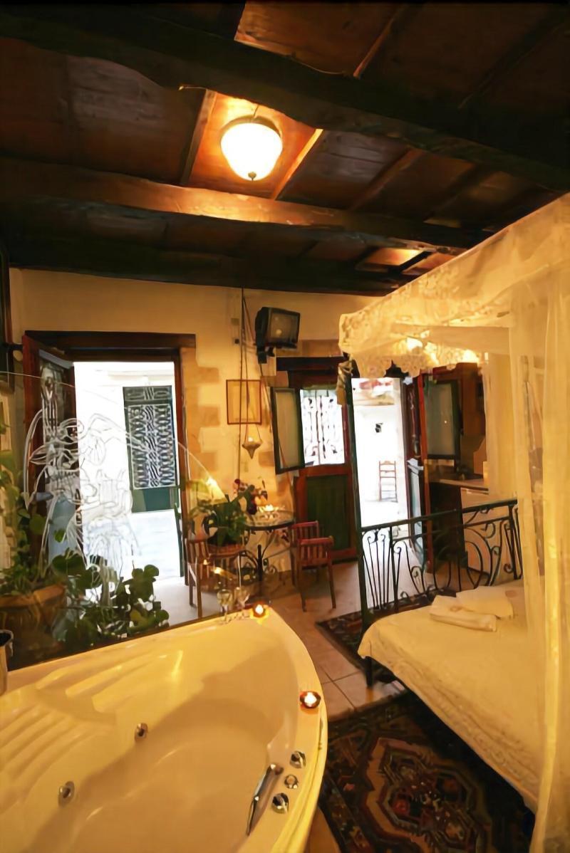 Ifigenia Rooms & Studios Hriszí Aktí Haniá Kültér fotó